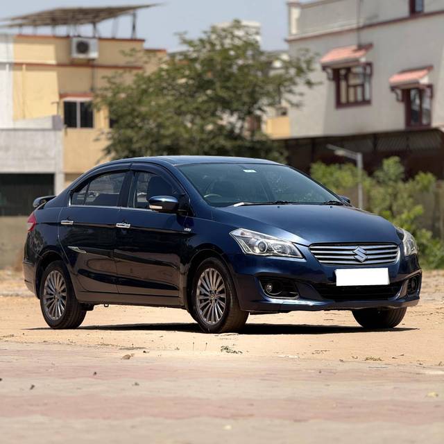 https://images10.gaadi.com/usedcar_image/4517903/original/processed_5b770c5de4fea4b41e75d69da878a265.jpg?imwidth=6400