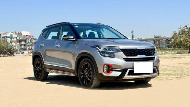 https://images10.gaadi.com/usedcar_image/4517915/original/processed_c841d6347b25188e20a9fdfdc51628eb.jpg?imwidth=6400