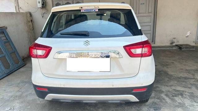 https://images10.gaadi.com/usedcar_image/4517923/original/processed_f61e9684-4ca4-4b3d-b264-520d539a8191.jpg?imwidth=6402