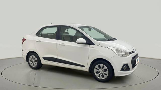 https://images10.gaadi.com/usedcar_image/4517927/original/6f5ab906ed4eb2324366a3d033a18750.jpg?imwidth=6400