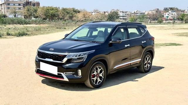 https://images10.gaadi.com/usedcar_image/4517989/original/processed_65e23f3c237f40a33a028f646542a945.jpg?imwidth=6400