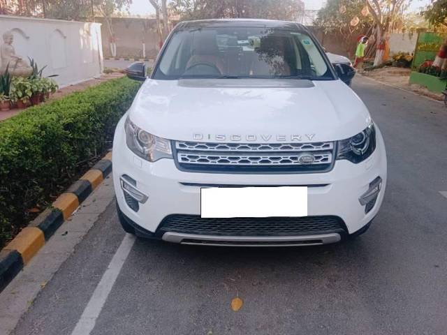 https://images10.gaadi.com/usedcar_image/4517992/original/processed_cba6b353-e56b-4976-b1fa-1dd437dd7fc5.jpg?imwidth=6400