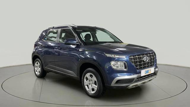 https://images10.gaadi.com/usedcar_image/4517999/original/7356431b9aba685016723eb5a7d130c6.jpg?imwidth=6400