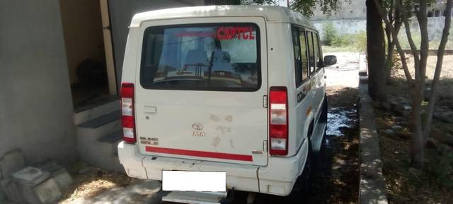 https://images10.gaadi.com/usedcar_image/4518000/original/processed_58d1429b-a2ee-4ef8-928d-03a540bf7d4f.jpg?imwidth=6401