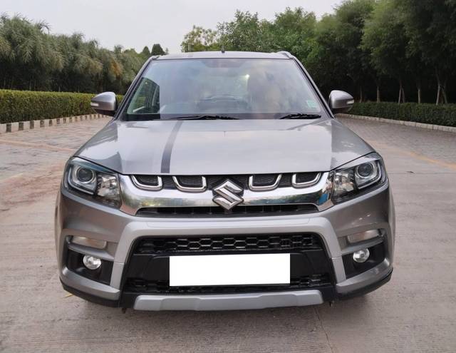https://images10.gaadi.com/usedcar_image/4518025/original/processed_87cb163e2562dc99ad1f6be49bed346b.jpg?imwidth=6402