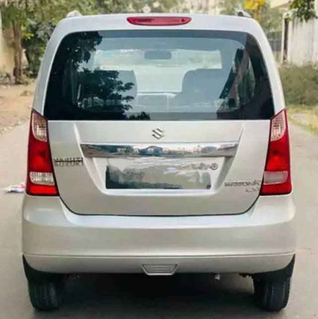 https://images10.gaadi.com/usedcar_image/4518028/original/processed_e05ace99-a1e0-4340-9c93-fbc20d893701.jpg?imwidth=6402