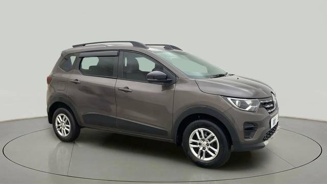https://images10.gaadi.com/usedcar_image/4518032/original/18d724996be86ecee018162d16343247.jpg?imwidth=6400