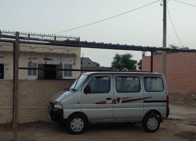 https://images10.gaadi.com/usedcar_image/4518042/original/processed_acfa4278-96b2-4e64-9398-7eaa8855683e.jpg?imwidth=6402