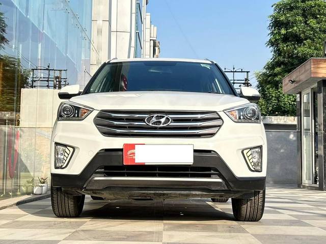 https://images10.gaadi.com/usedcar_image/4518045/original/processed_2daa6e04922266904a816cd7d62e9720.jpg?imwidth=6400