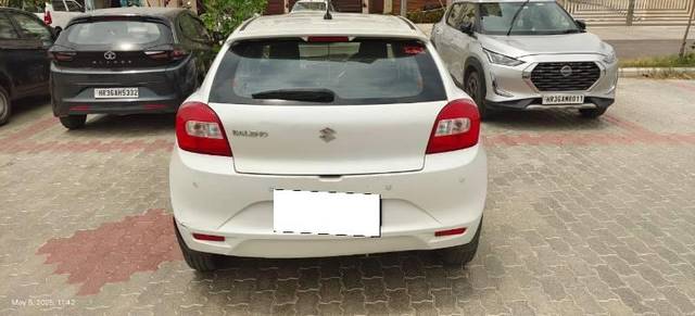 https://images10.gaadi.com/usedcar_image/4518049/original/processed_c8647e33-3acb-44f1-b159-f32ca17cfd76.jpg?imwidth=6402