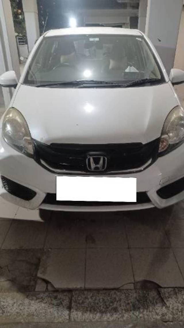 https://images10.gaadi.com/usedcar_image/4518055/original/processed_3ec59fc9-1c51-4316-94d5-8adec649695c.jpg?imwidth=6400