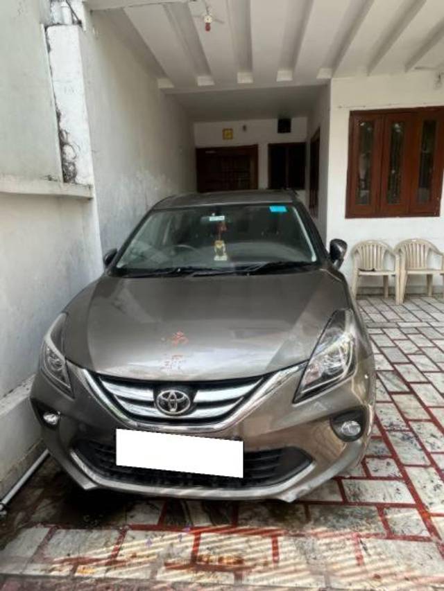 https://images10.gaadi.com/usedcar_image/4518063/original/processed_4a27eeca-1961-457a-a337-526081ac136c.jpg?imwidth=6400
