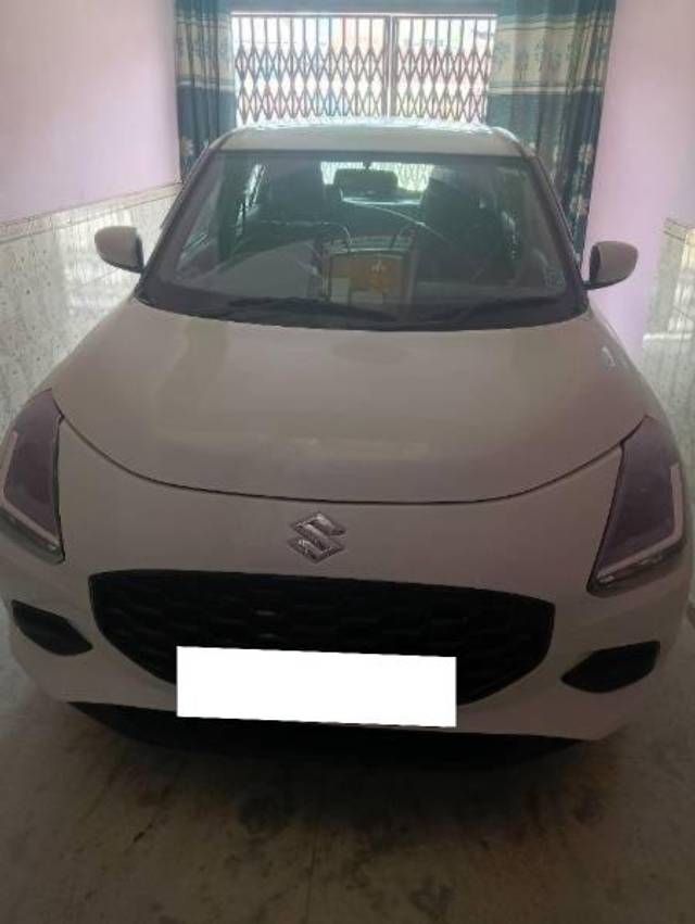 https://images10.gaadi.com/usedcar_image/4518071/original/processed_d8bc5124-ee8e-47ff-84db-3fe66cbbba24.jpg?imwidth=6402