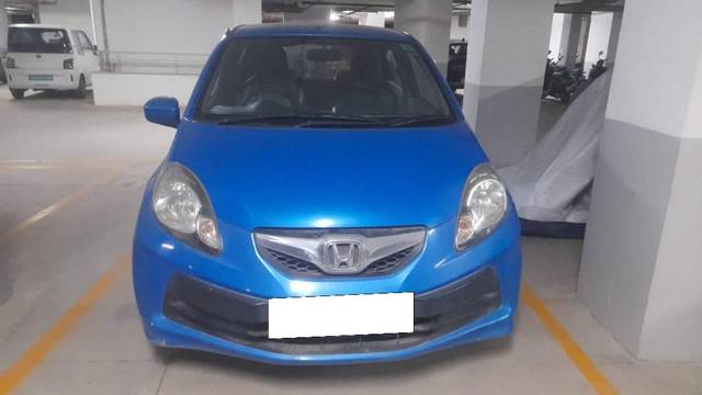 https://images10.gaadi.com/usedcar_image/4518075/original/processed_3250ce94-6620-4b00-b397-cdd7e21dedde.jpg?imwidth=6400