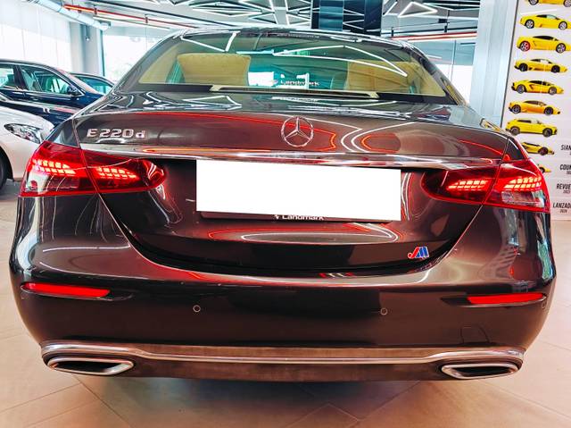 https://images10.gaadi.com/usedcar_image/4518076/original/processed_e85020aefc2041daa5868da7695704b6.jpg?imwidth=6402