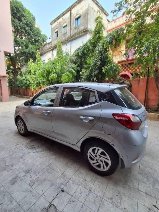 https://images10.gaadi.com/usedcar_image/4518107/original/processed_e25bd480-fb36-4011-adb5-d94d53b81a14.jpg?imwidth=6402