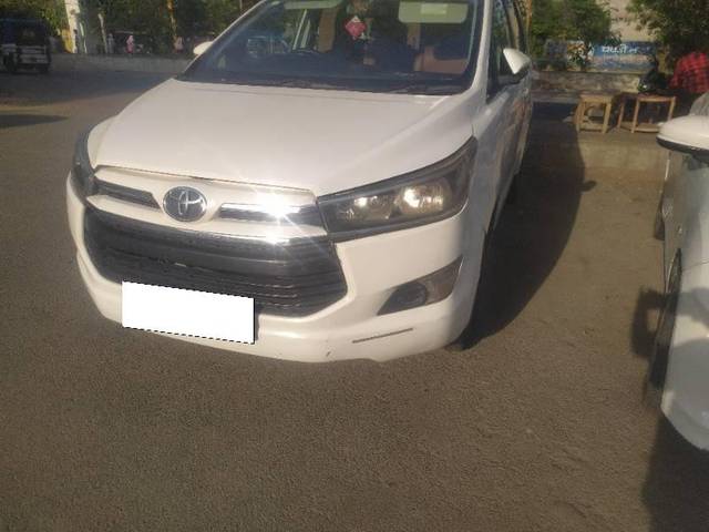 https://images10.gaadi.com/usedcar_image/4518122/original/processed_2d2d4f87-8df2-4783-818c-71170de03477.jpg?imwidth=6402