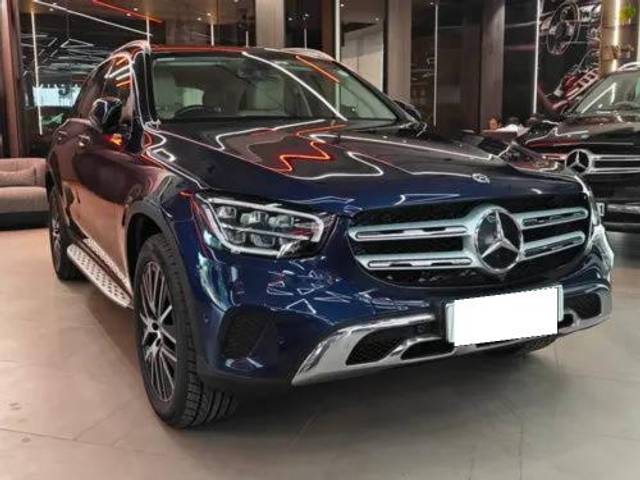 https://images10.gaadi.com/usedcar_image/4518137/original/processed_8adcb988d47bff7e193498cb322d96e2.jpg?imwidth=6400