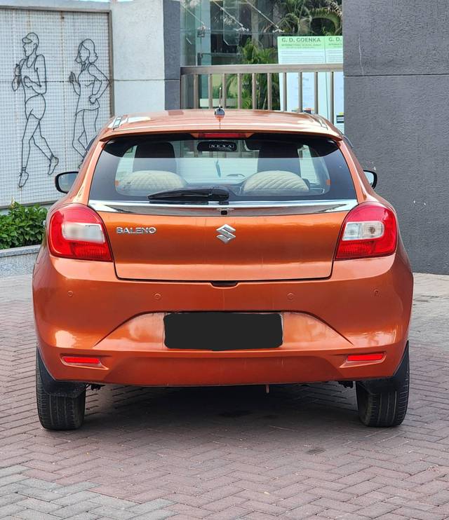 https://images10.gaadi.com/usedcar_image/4518142/original/processed_3aff0810feeb3667d7d6fc25821ba232.jpg?imwidth=6402