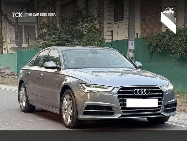 https://images10.gaadi.com/usedcar_image/4518156/original/processed_d040f3a1008aa9a8de3e0210deb4ce30.jpg?imwidth=6402