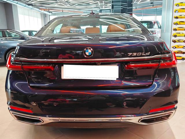 https://images10.gaadi.com/usedcar_image/4518160/original/processed_164b87391eab08fca7c8aaa0767b4b20.jpg?imwidth=6402