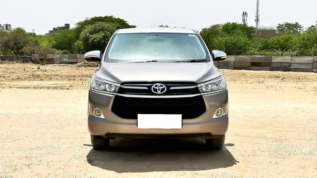 https://images10.gaadi.com/usedcar_image/4518170/original/processed_c1218788d5884ab4457e9e830ac3aa64.jpg?imwidth=6400