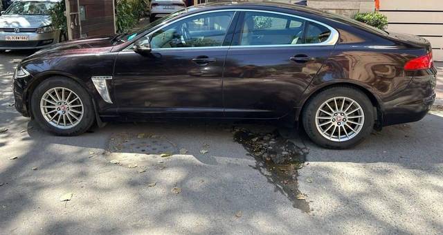 https://images10.gaadi.com/usedcar_image/4518173/original/processed_d97b82852b439b6473a22027aa661d26.jpg?imwidth=6402