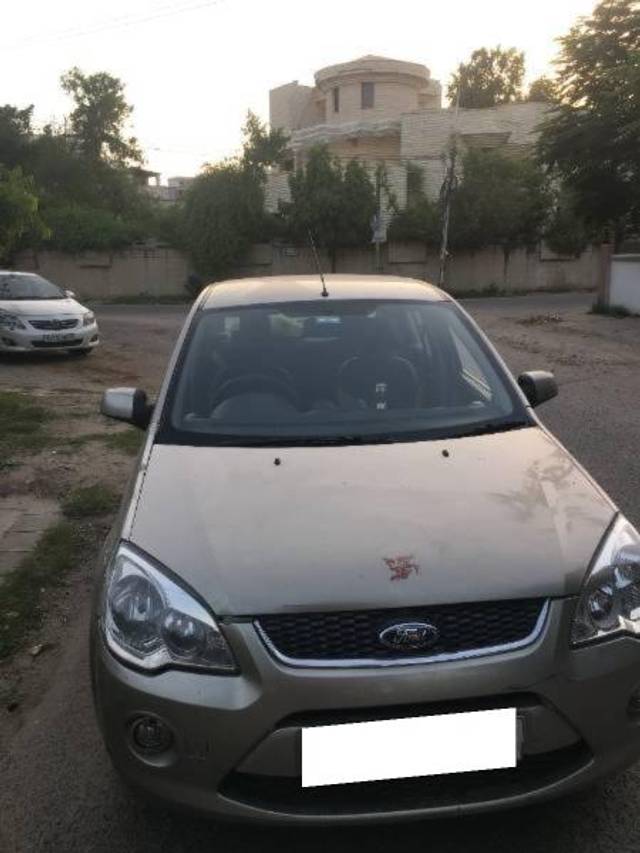 https://images10.gaadi.com/usedcar_image/4518174/original/processed_d9928420-2369-4a6a-ba4e-87da273a5c20.JPG?imwidth=6400