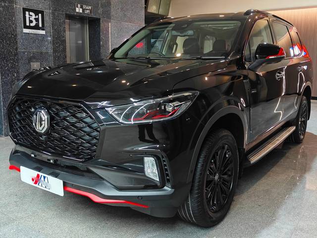 https://images10.gaadi.com/usedcar_image/4518191/original/processed_3d5f179300572194845ddcf5fa869cfa.jpg?imwidth=6400