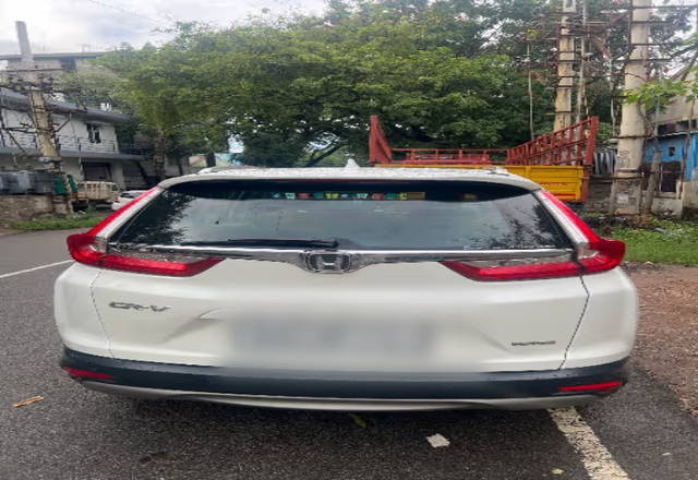 https://images10.gaadi.com/usedcar_image/4518205/original/2f19e54c-854b-4766-b066-02955e635d05.?imwidth=6400
