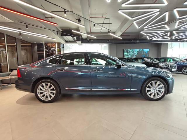 https://images10.gaadi.com/usedcar_image/4518237/original/processed_d7aae270c4b1905501a5993a0f646391.jpg?imwidth=6401