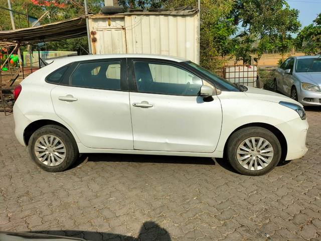 https://images10.gaadi.com/usedcar_image/4518244/original/9cb667b78639eeea73ee04b276088806.jpg?imwidth=6401