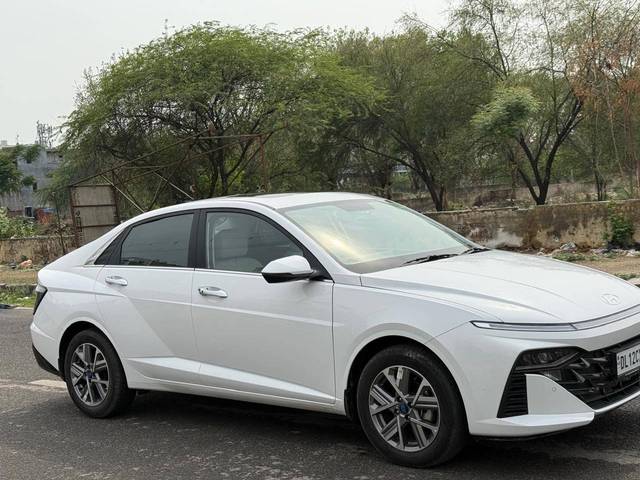 https://images10.gaadi.com/usedcar_image/4518252/original/processed_37a6a57a65e9df6b84416ea63c403c0e.jpg?imwidth=6400