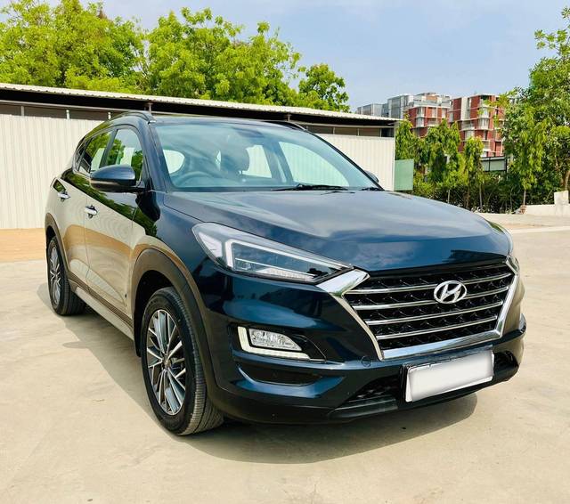 https://images10.gaadi.com/usedcar_image/4518257/original/processed_2b34aba4a1cbd87650d249f42c392340.jpg?imwidth=6400