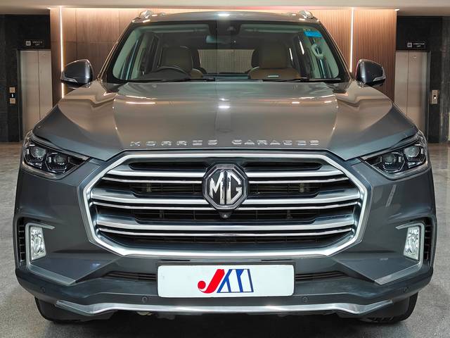 https://images10.gaadi.com/usedcar_image/4518275/original/043b29bf6ecb52268d027c8cd6a2d211.jpg?imwidth=6400