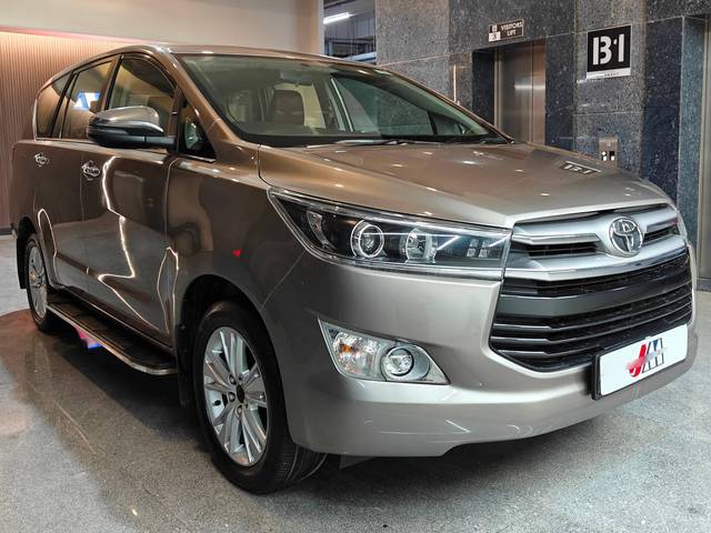 https://images10.gaadi.com/usedcar_image/4518283/original/processed_167a07d924f973103817a49aa9ebb61d.jpg?imwidth=6400