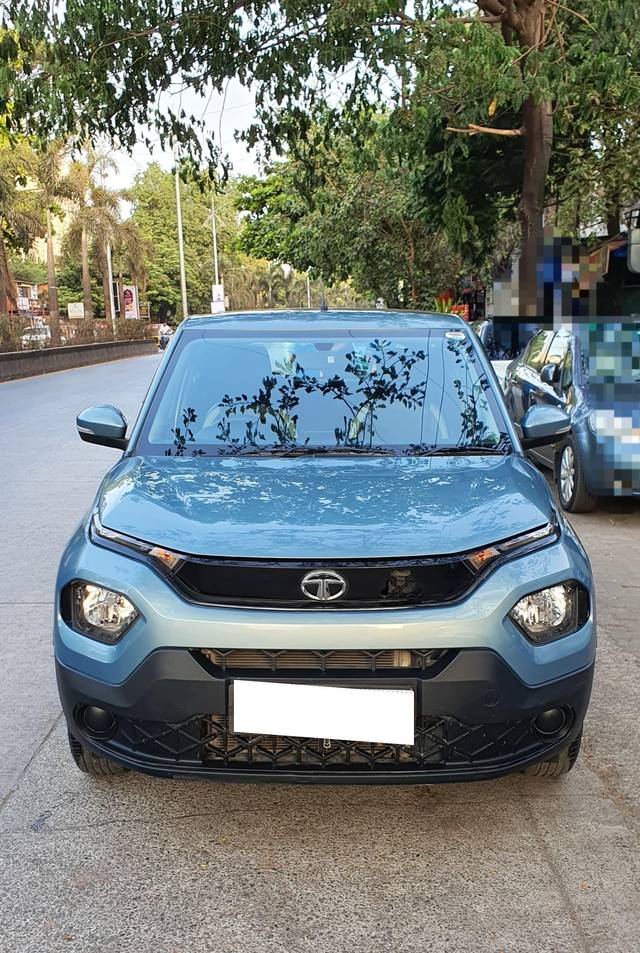 https://images10.gaadi.com/usedcar_image/4518366/original/processed_0ed659d693f61edeede2ea568d896cc8.jpg?imwidth=6402
