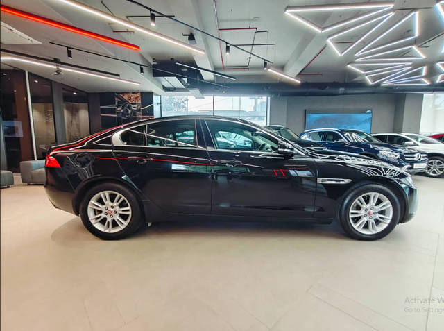 https://images10.gaadi.com/usedcar_image/4518370/original/processed_2416ea32723ffaae65eb46bac66e1773.png?imwidth=6401