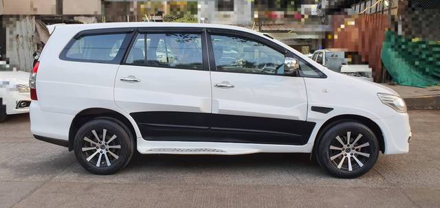 https://images10.gaadi.com/usedcar_image/4518378/original/processed_94aeb7b502d16bcab1d86bf616fe61a2.jpg?imwidth=6401