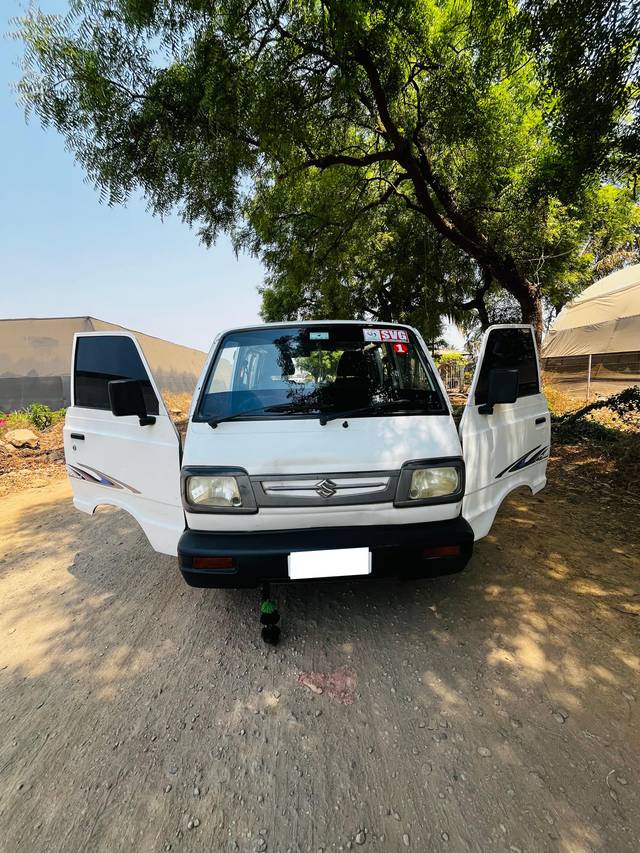https://images10.gaadi.com/usedcar_image/4518383/original/processed_3d4ac237c833c9104840b93774b21a20.jpg?imwidth=6401