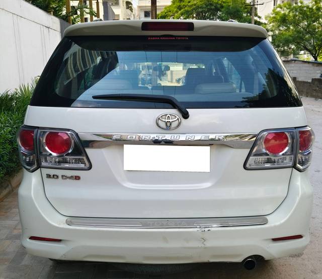 https://images10.gaadi.com/usedcar_image/4518394/original/processed_e9d3c83e-a2e4-47f0-ad71-8addcc74a653.jpg?imwidth=6402