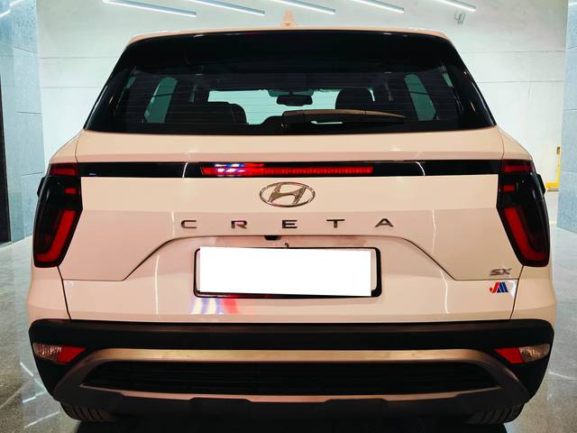 https://images10.gaadi.com/usedcar_image/4518398/original/processed_02b473c06cca83079442fb0b2c725fd0.jpg?imwidth=6402