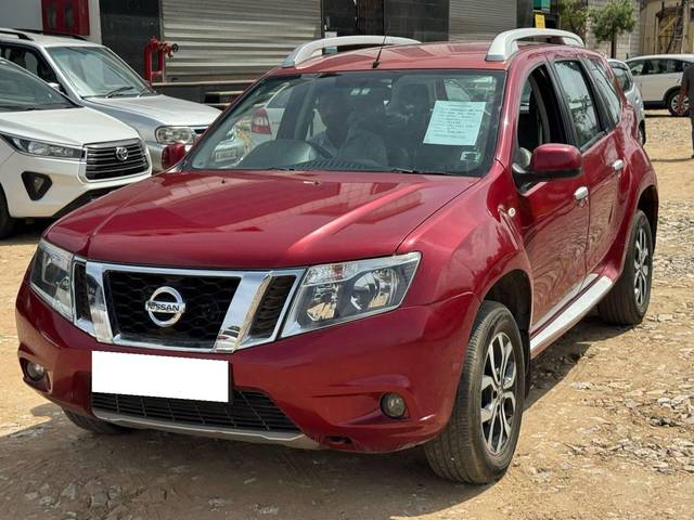 https://images10.gaadi.com/usedcar_image/4518399/original/processed_a646731f1eccbfc750ec8287820e870b.jpg?imwidth=6402