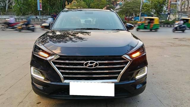 https://images10.gaadi.com/usedcar_image/4518406/original/processed_c8c27919b02482a2d1e4dfb21aff0a0b.jpg?imwidth=6400