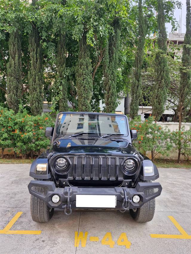 https://images10.gaadi.com/usedcar_image/4518408/original/processed_19bada558feb9ea137fcc99164d267cf.jpg?imwidth=6402