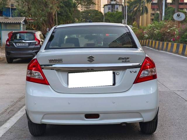 https://images10.gaadi.com/usedcar_image/4518413/original/processed_338e381b811ba554ca906b695c94e6f4.jpg?imwidth=6402