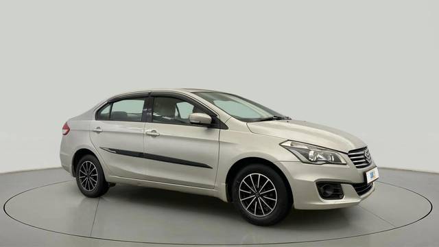 https://images10.gaadi.com/usedcar_image/4518433/original/8444b6e83503c981409634a325f08323.jpg?imwidth=6400