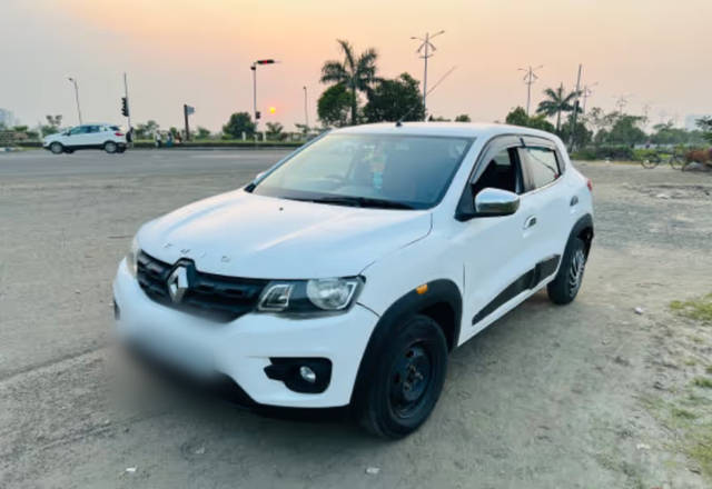 https://images10.gaadi.com/usedcar_image/4518435/original/6d424001-e8d4-48d9-b87a-1c8985177560.?imwidth=6400