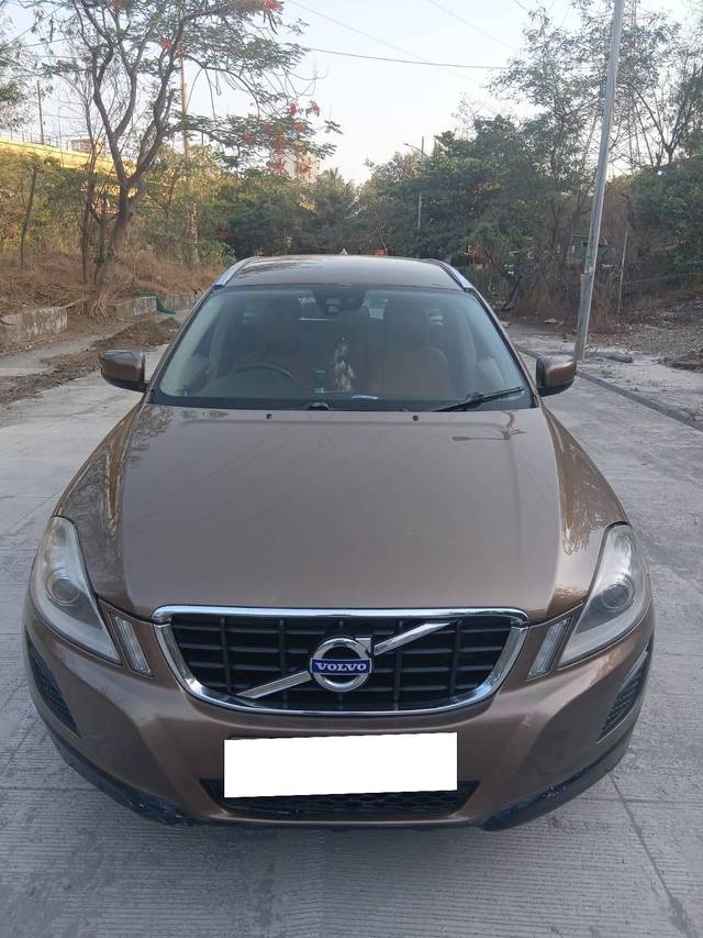 https://images10.gaadi.com/usedcar_image/4518436/original/processed_e2f1f9cc4f9d93d91a3be4fd61f1af0a.jpg?imwidth=6402