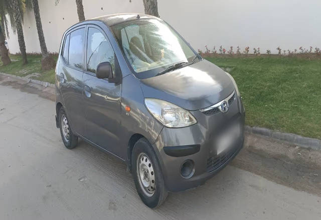 https://images10.gaadi.com/usedcar_image/4518437/original/e1528dda-8c9c-48a2-9746-02ef0ed482b4.?imwidth=6401